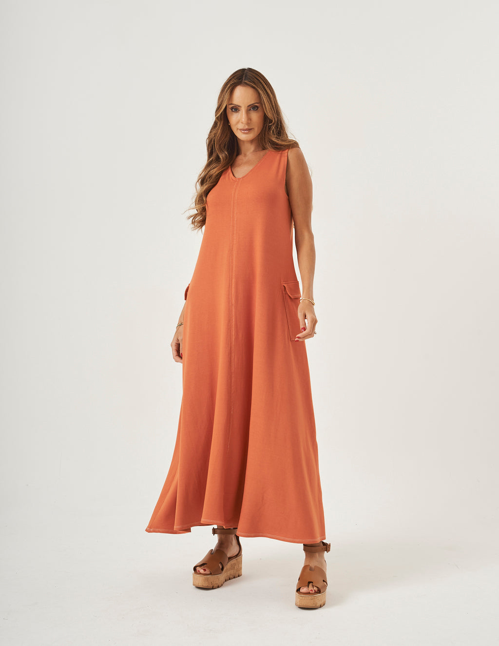 Vestido Pespontado Anastasia Terracota