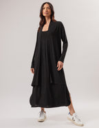 Vestido Luciana Preto e Cardigan Preto