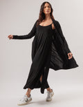 Vestido Luciana Preto e Cardigan Preto