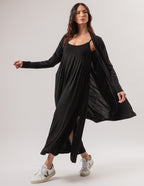 Vestido Luciana Preto e Cardigan Preto