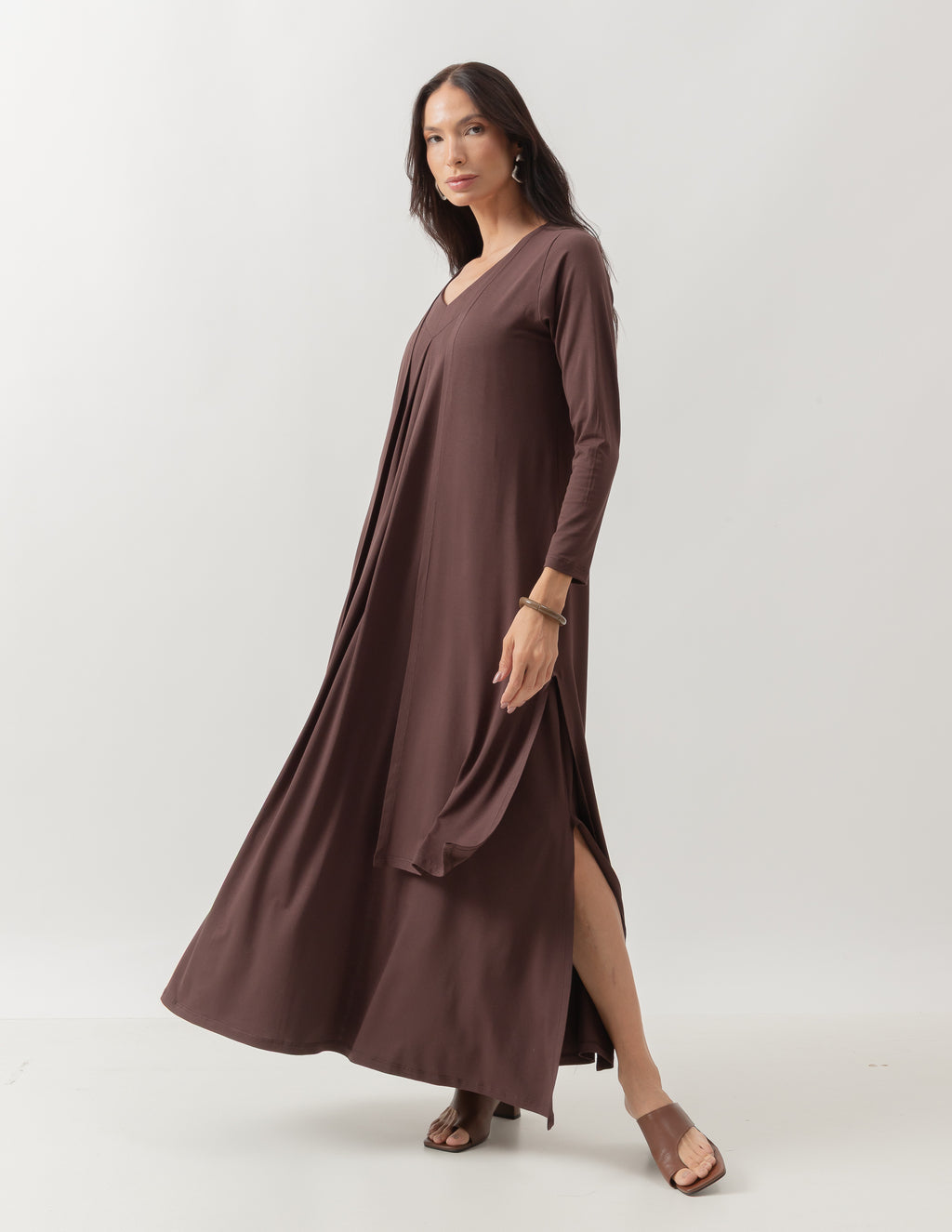 Conjunto Sophie Marrom - Vestido e Cardigan