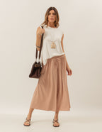 Conjunto Blusa Regata Fendas Off White e Calça Mônaco Bege