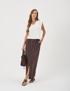 Conjunto Blusa Alessia Off White e Saia Valença Marrom