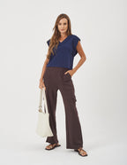 Conjunto Blusa Alessia Marinho e Calça Safira Marrom