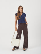 Conjunto Blusa Alessia Marinho e Calça Safira Marrom