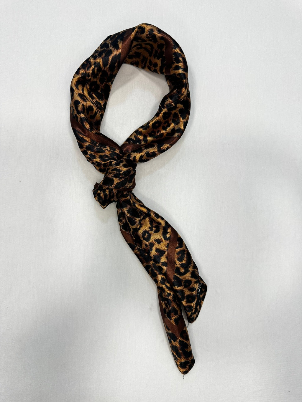 Lenço Estampado Animal Print