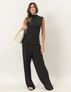 Conjunto Regata Barbara Preta e Calça Panama Preta