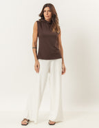 Conjunto Regata Barbara Marrom e Calça Panama Off White