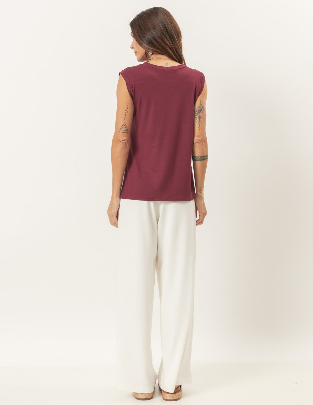 Conjunto Regata Malbec Fendas e Calça Panama Off White