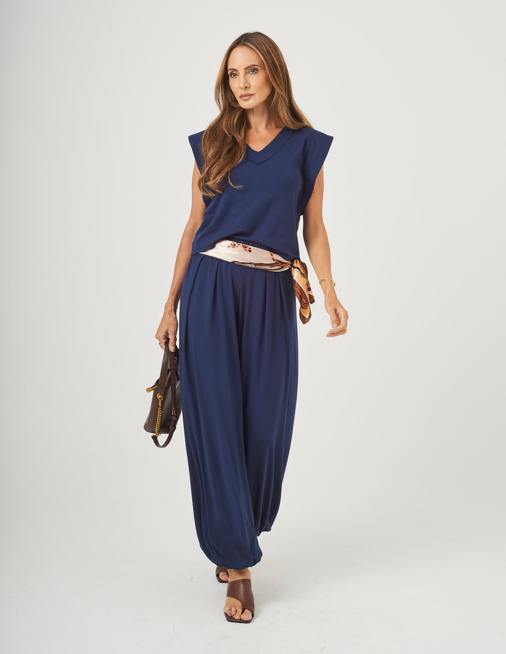 Conjunto Blusa Alessia Azul Marinho e Calça Aladin Azul Marinho