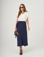 Conjunto Blusa Alessia Off White e Saia Grécia Azul Marinho