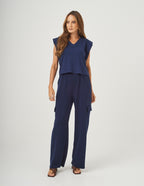 Conjunto Blusa Alessia Azul Marinho e Calça Cargo Safira Azul Marinho