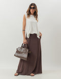 Conjunto Blusa Regata Fendas Off White e Saia Longa Melanie Marrom