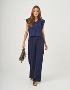Conjunto Blusa Alessia Azul Marinho e Calça Cargo Safira Azul Marinho