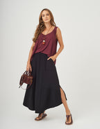 Conjunto Blusa Atenas Malbec e Saia Emma Preta