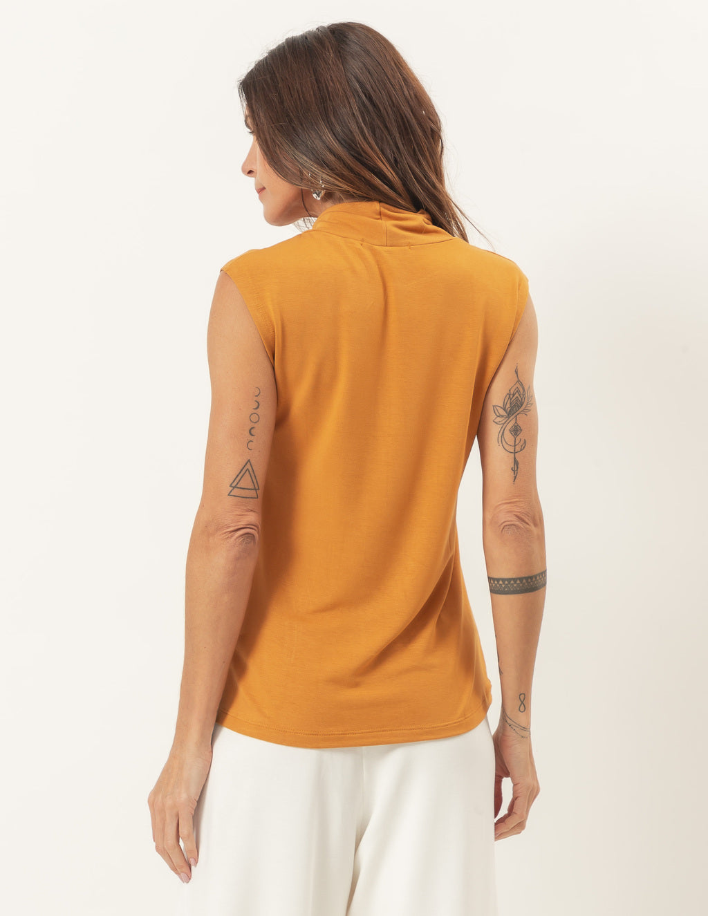 Blusa Regata Barbara Mostarda