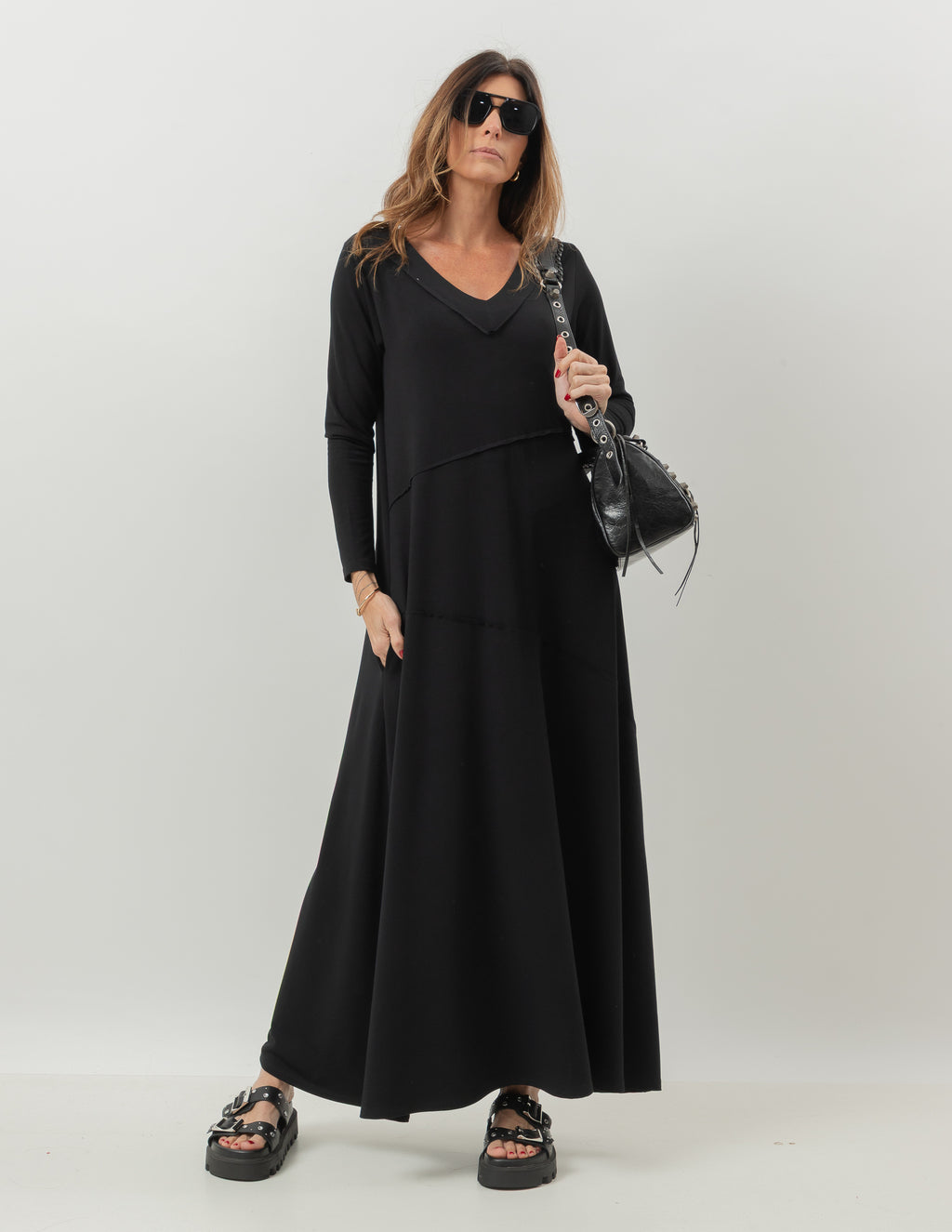 Vestido Emily Preto