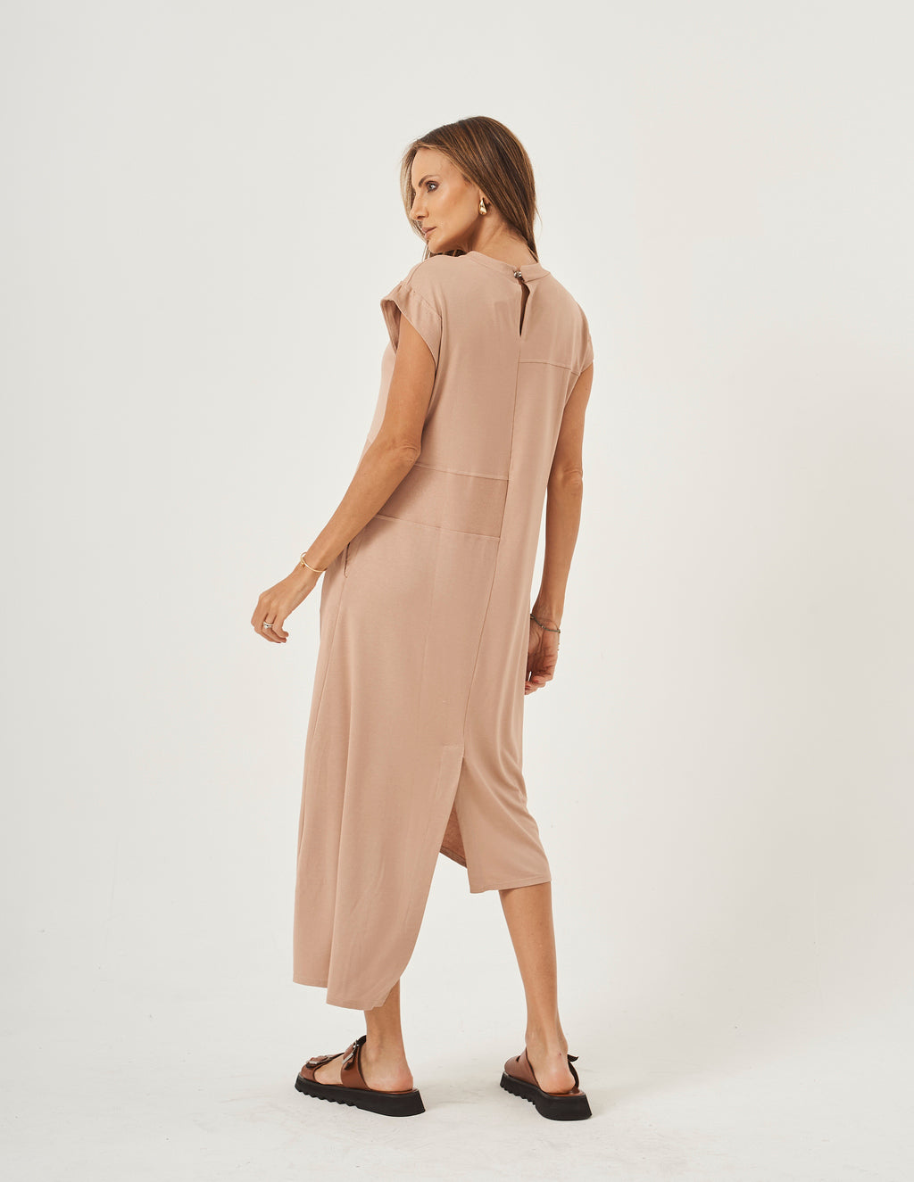 Vestido Desconstruído Jordana Bege