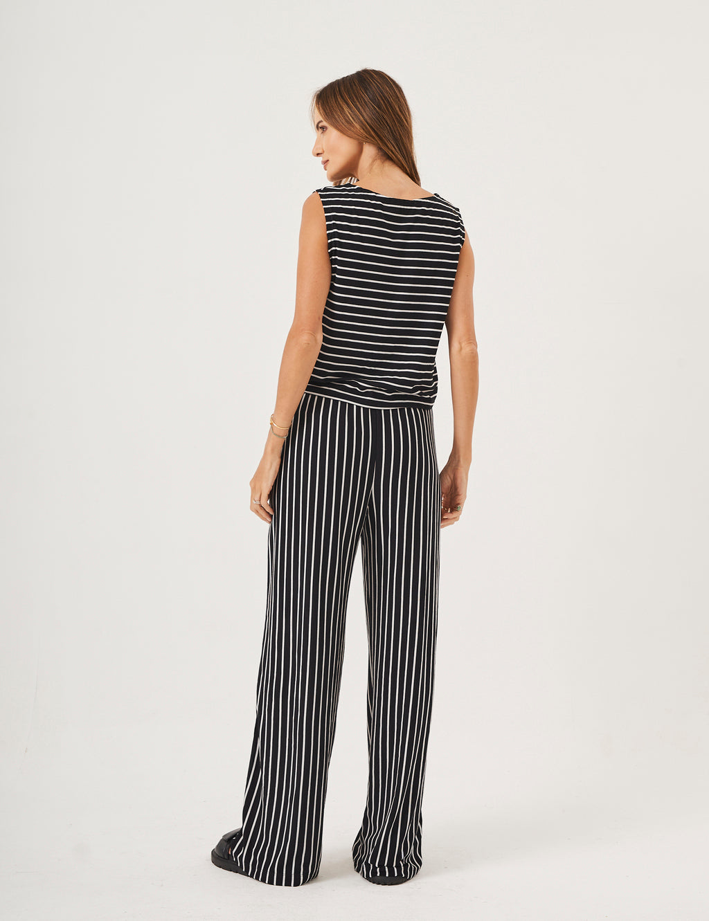 Conjunto Ella Listrado preto e branco