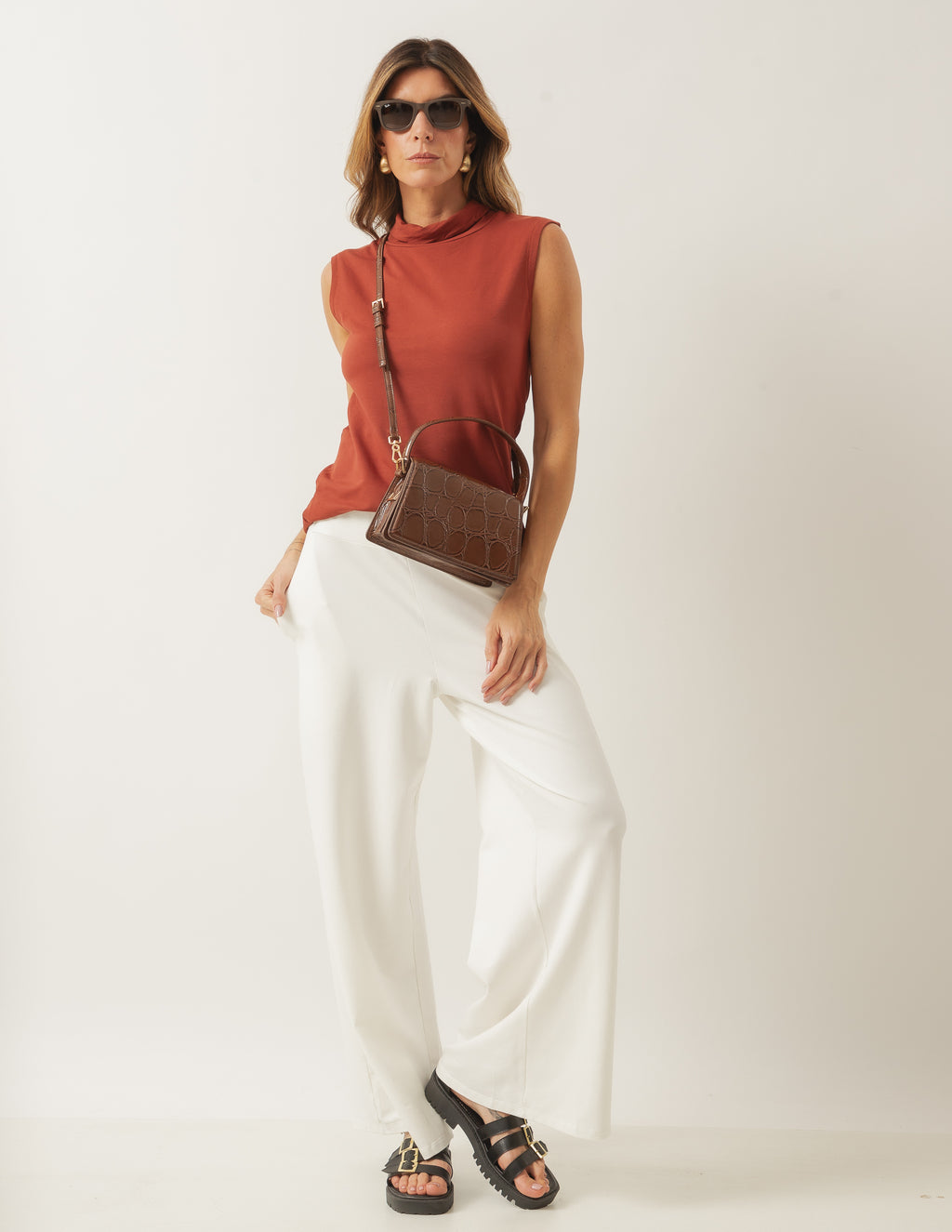 Blusa Regata Bárbara Canela