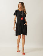 Vestido Curto Com Bolso Preto