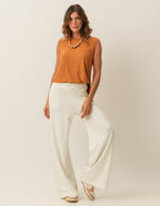 Conjunto Regata Fendas Caramelo e Calça Panama Off White