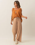 Blusa Regata Atenas Caramelo