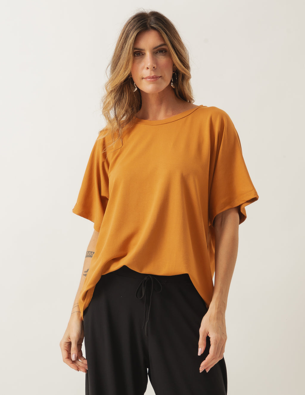 Blusa Elisa Caramelo em moletinho