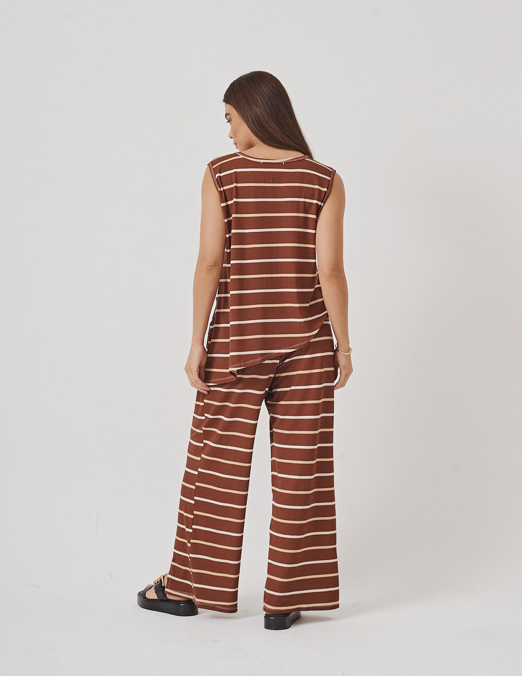 Conjunto Florence Listrado Canela