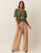 Conjunto Blusa Maria Verde e Calça Kimono Bege