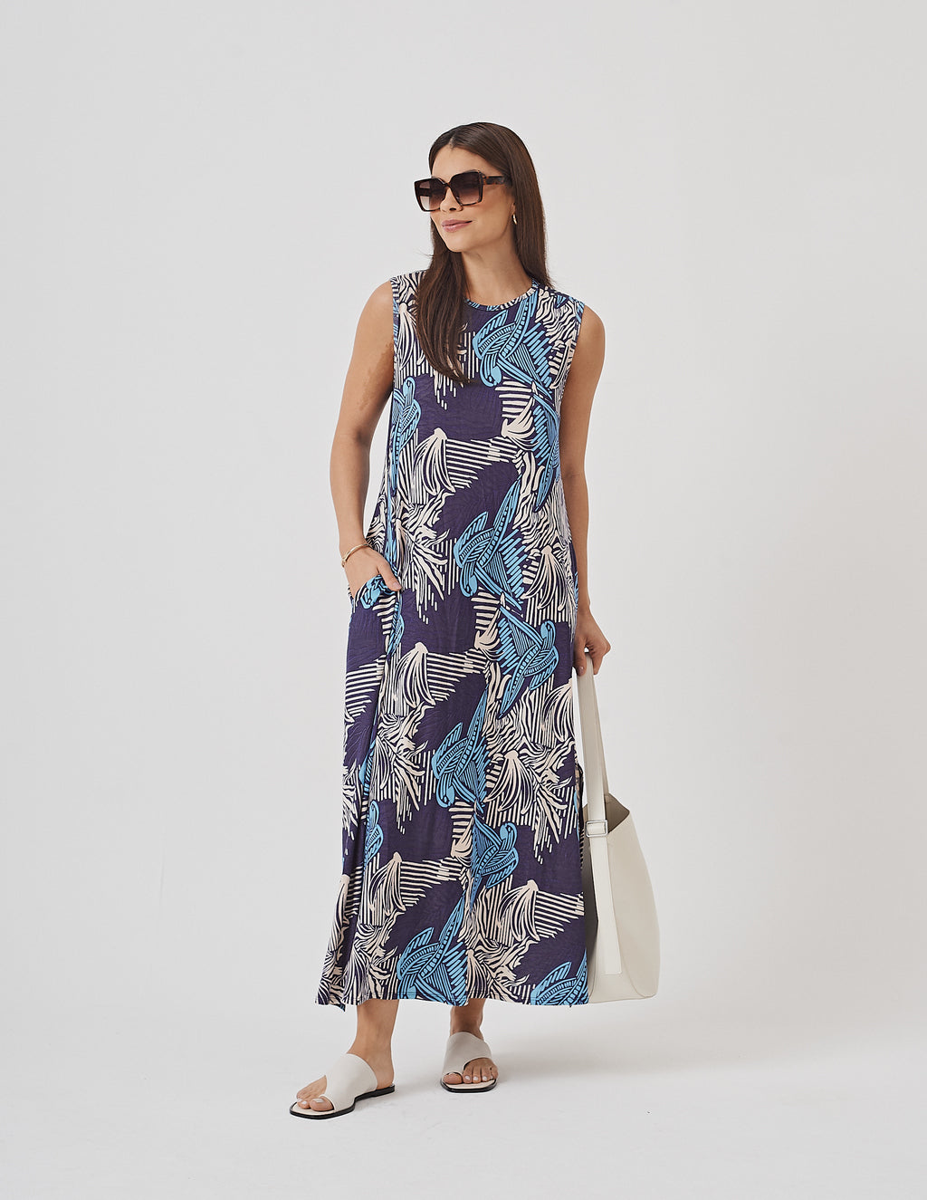 Vestido Clara Estampa Folhagem Tropical Azul