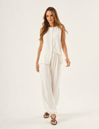 Conjunto Colete Melanie Off White com Calça Aladin Off White