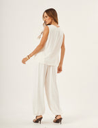 Conjunto Colete Melanie Off White com Calça Aladin Off White